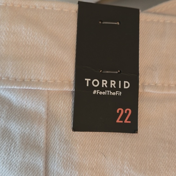 Torrid White Jean Skort Size 22 - Picture 5 of 8